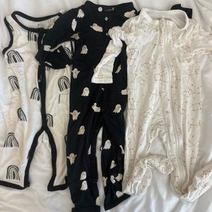 Baby Sleepers with Ghost and Constellation Patterns